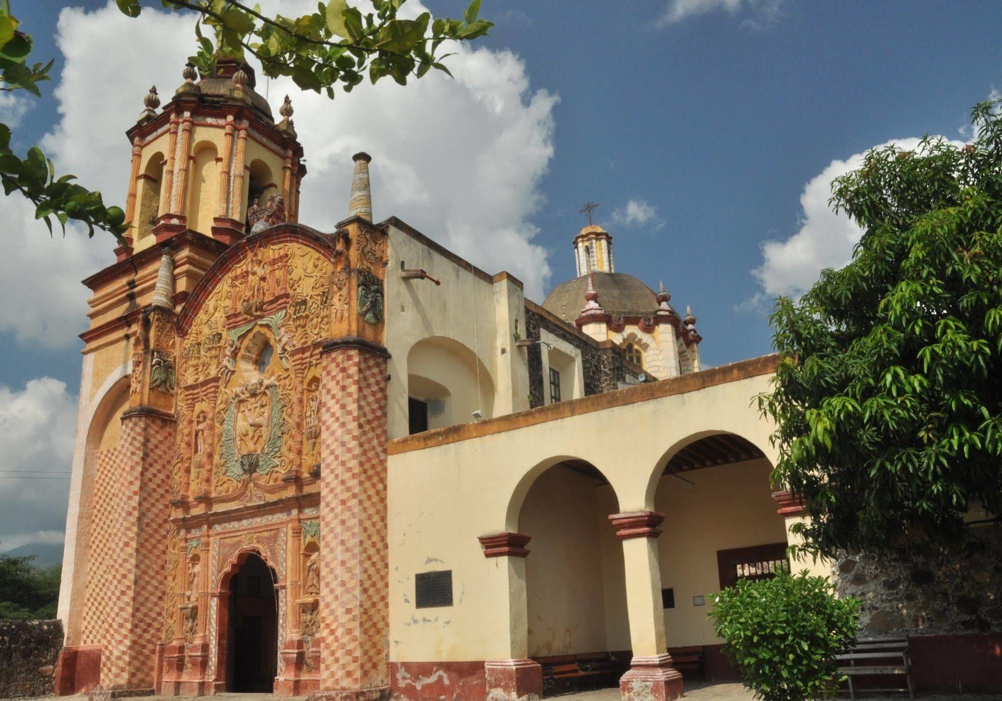 Mision Jalpan Hotel Exterior photo